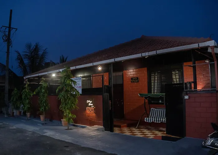Udupi Homestay - Cottage House - Dendoorkatte