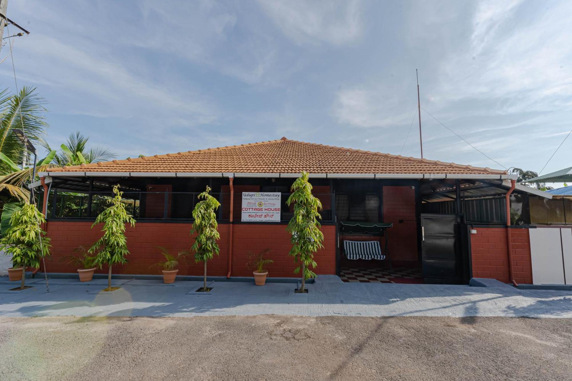 - House - Dendoorkatte Udupi